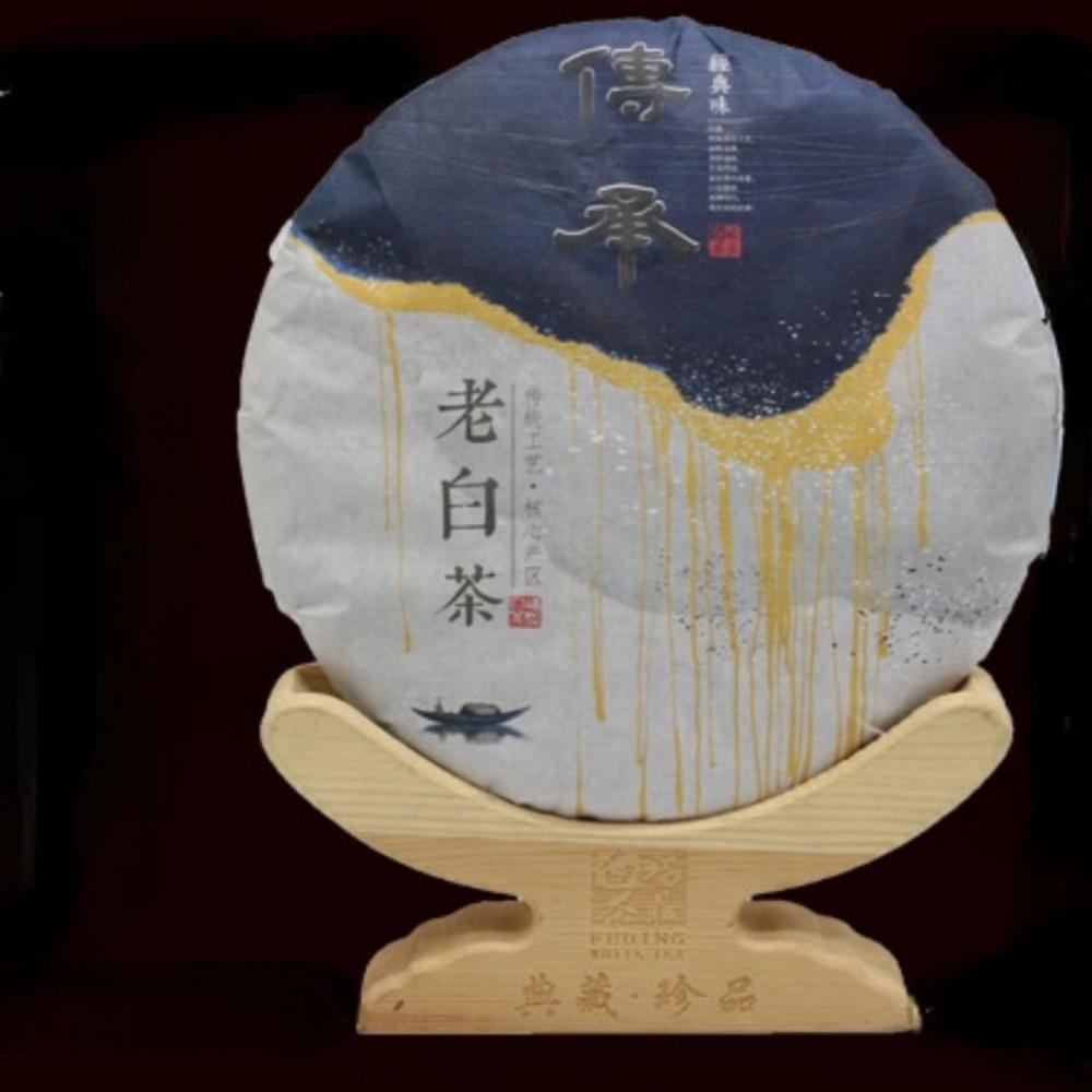 Shoumei Weißer Tee-Kuchen 350g Fuding Gereifter Tee Jahrgang 2013 Natürliches Kräuteraroma