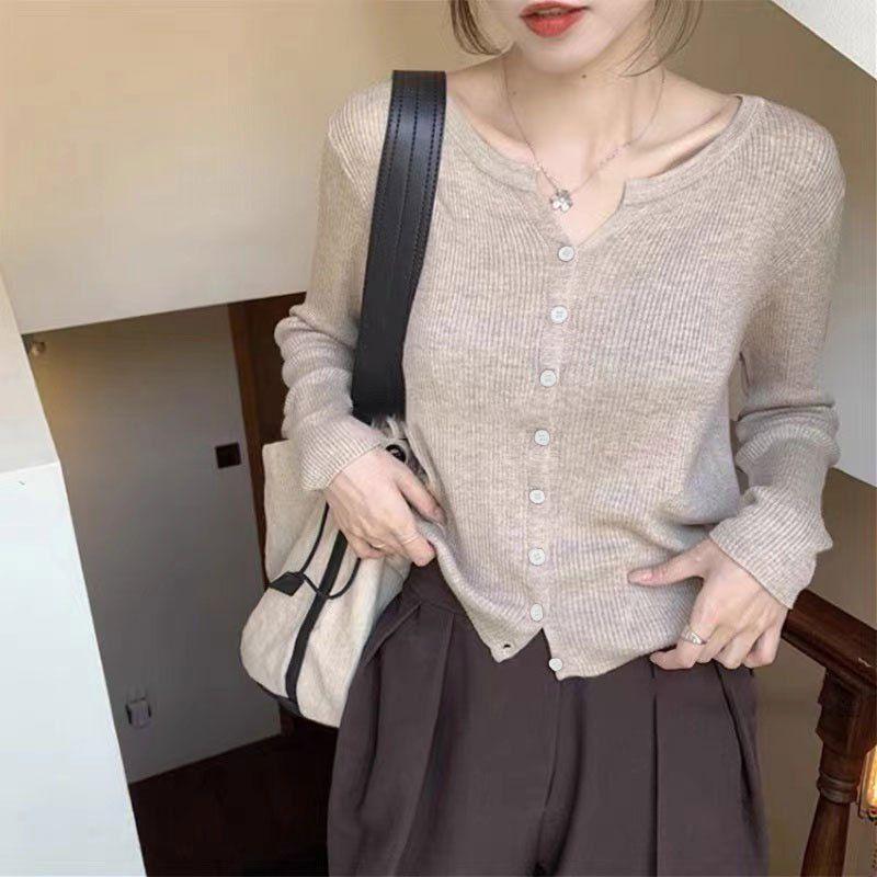 Women's Knit Cardigan Autumn Winter Gentle Chic Small Coat Long Sleeve V-neck Thin Outer Wear Versatile Top
