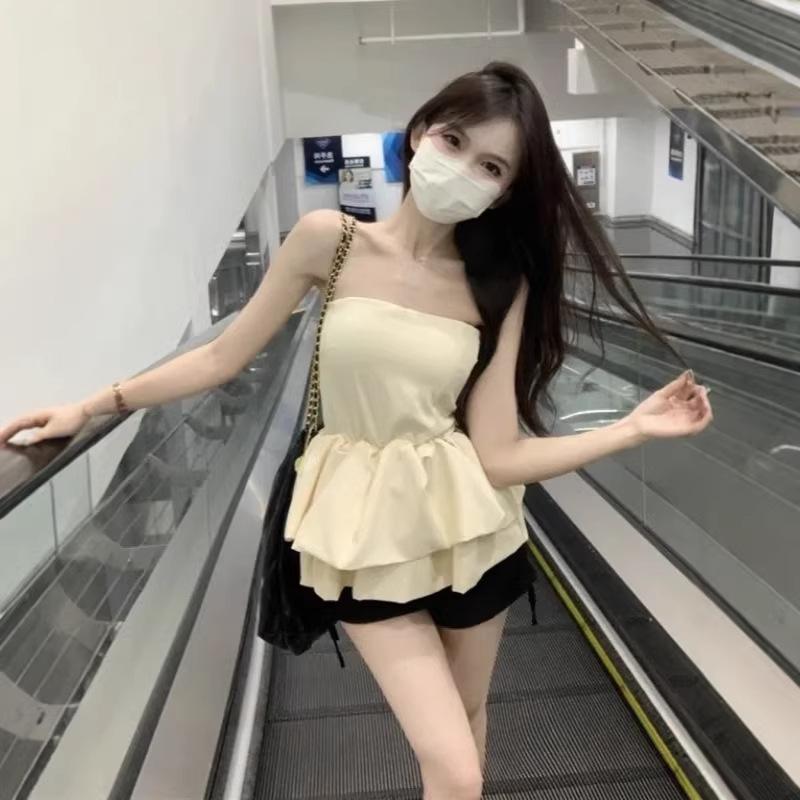 Elegant Off-Shoulder Milky Sweet Puffy Camisole Top L