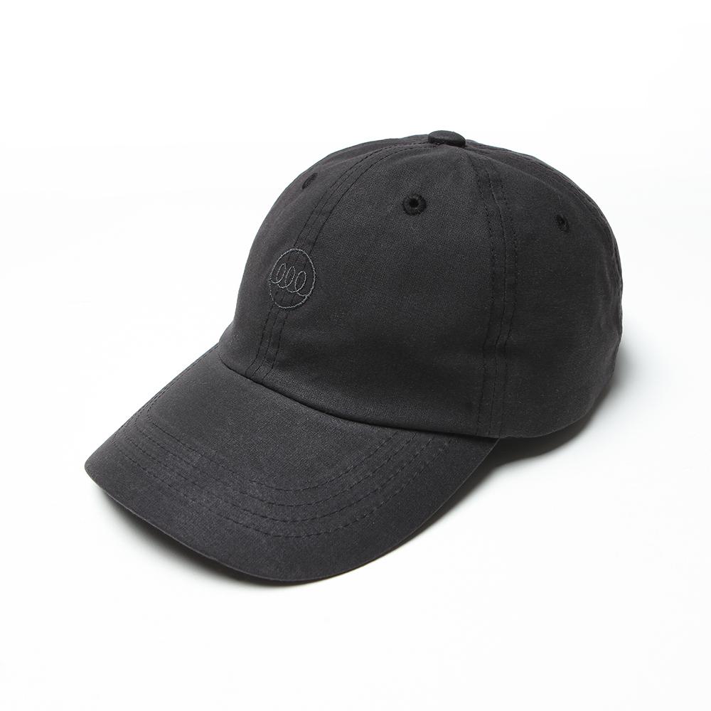 Leulale Black Waxed Cotton Ball Cap