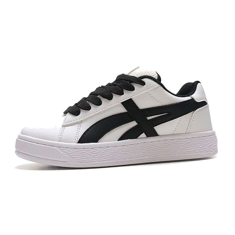 Hong Kong style original retro black board shoes for women ins spring and autumn new versatile sports and leisure bread shoes for women