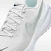 Nike Revolution 8 Summit White Photon Dust Silver