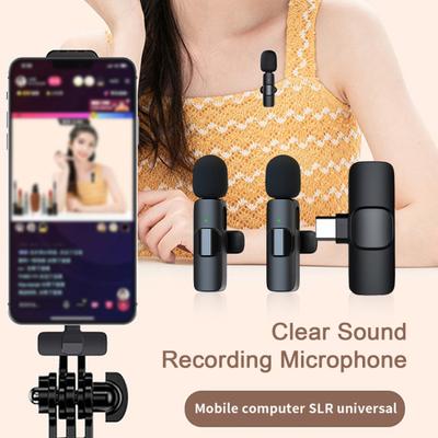 Bezdrátový klopový mikrofon s dobíjecím přijímačem Snadné nastavení Plug-and-Play Mini mikrofon s redukcí hluku pro podcasting