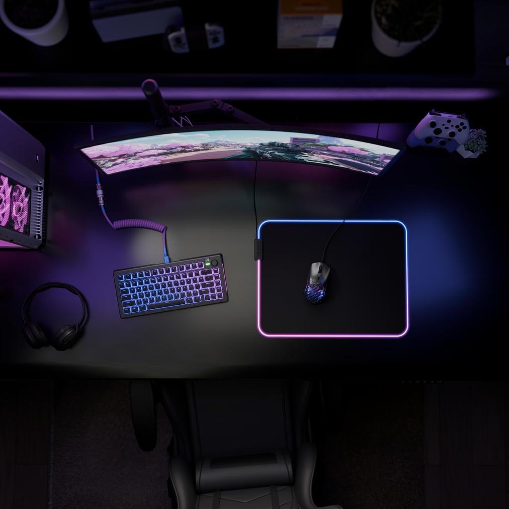 Glorious Mouse Pad 2 GLED XL Black RGB Lighting Cloth Gaming Mouse Pad (460 X 355mm) GLO-MP2-GLED-XL-B MS0772