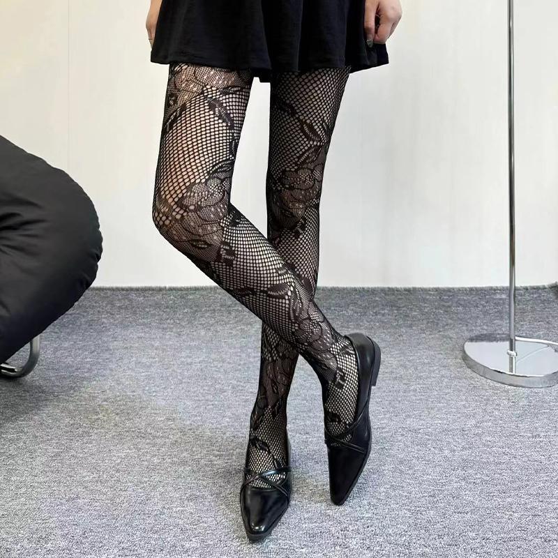 Sexy Retro-Style Fishnet Stockings With Openwork Floral Patterns Thin Pantyhose