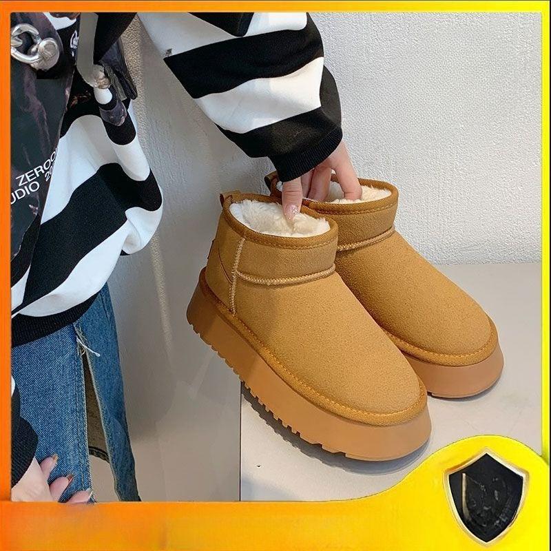 Women's Winter Snow Boots with Thick Soles Durable, Extra-Thick Outer Layer Thickened for Warmth Anti-Slip Cotton-Lined Footwear
