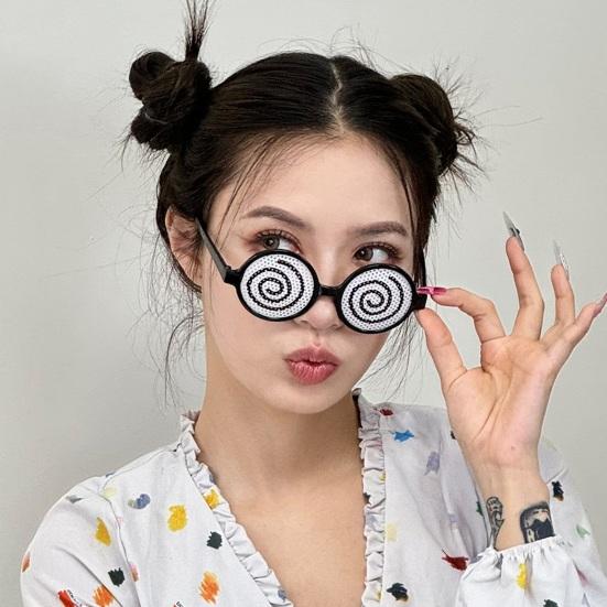 Halloween Trick Funny Glasses for Kids Men Women Novelty Googly Eyes Glasses Party Costume Accessories for Masquerades Parties