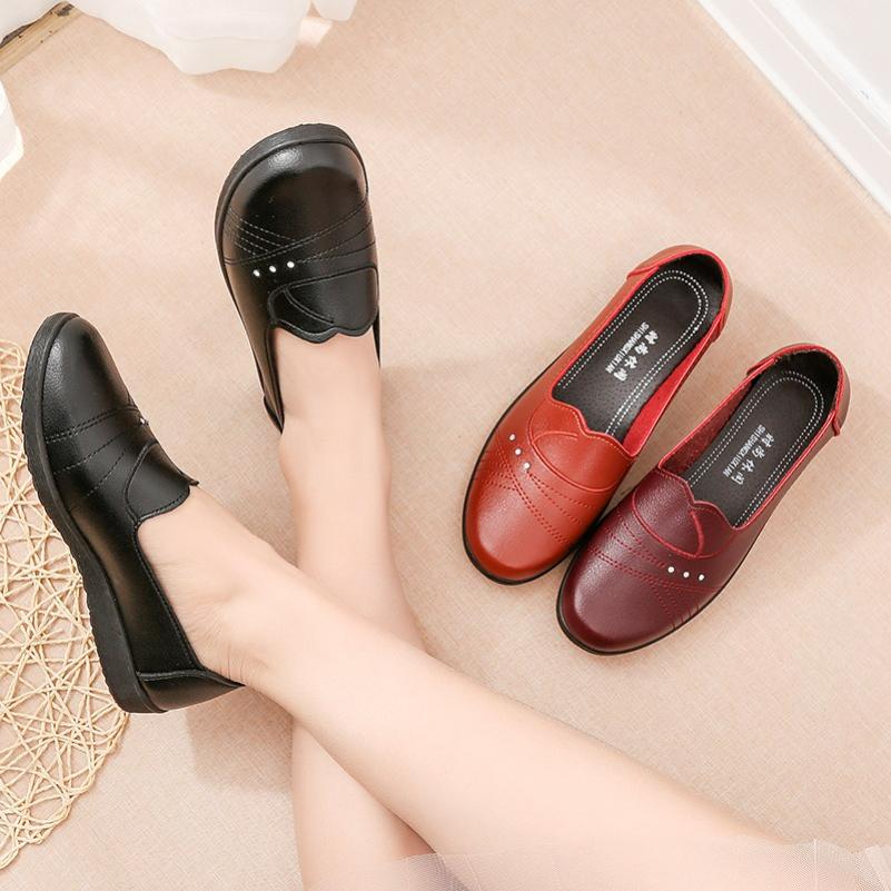 One-step Mother Shoes, Single Shoes, Women's Shoes, Soft-soled Non-slip Breathable Leather Shoes, Flat-bottomed Women's Shoes, Spring and Autumn