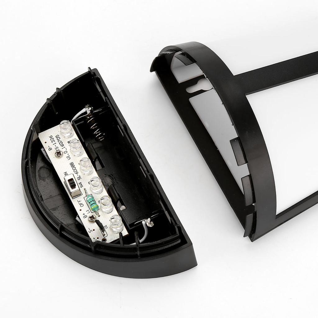 Solar Powered Wall Mount Light Outdoor Garden Landscape Fence Yard Lamp Pure White