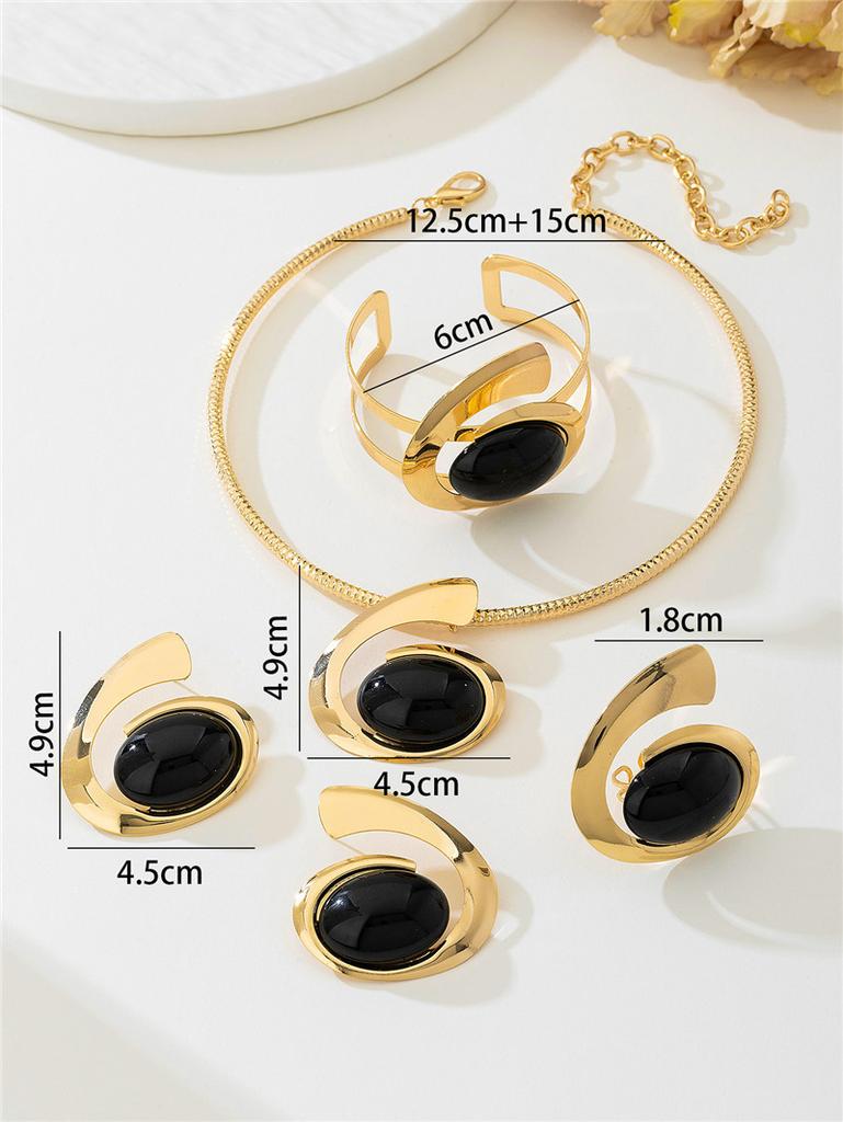 Europäische und amerikanische Persönlichkeit Übertriebene Legierung Punkt Edelstein Halsband Ohrstecker Armband Ring Damen Schmuckset Geschenk