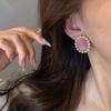 French Style Geometric Earrings High End Luxury Pearl Head Portrait Earrings Artistic Retro Round Shape Women Elegent Jewelry