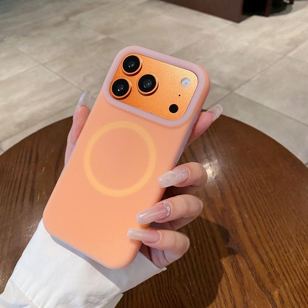 Applicable to iPhone17ProMAX mobile phone case, liquid silicone jelly magnetic suction Apple 16 simple Al all-inclusive soft case