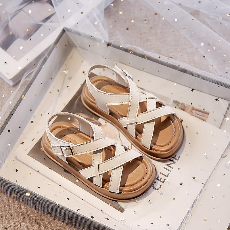Mädchenschuhe Kinder Römische Sandalen 2025 neu Sommer Sommer Sport kleines Mädchen mittleres und älteres Kind Strand weiche Sohle