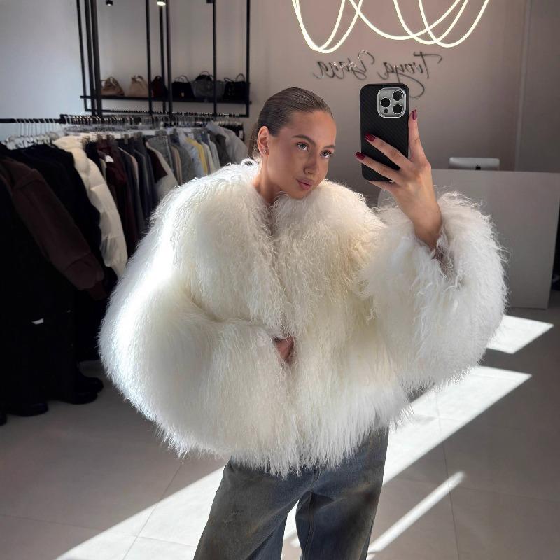 Tan sheep fur fur environmentally friendly wool jacket