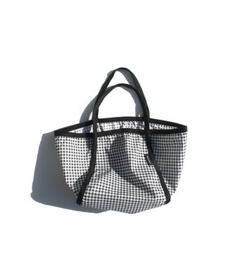 Safe Sunday Strap Medium Bag (Gingham Check Black)