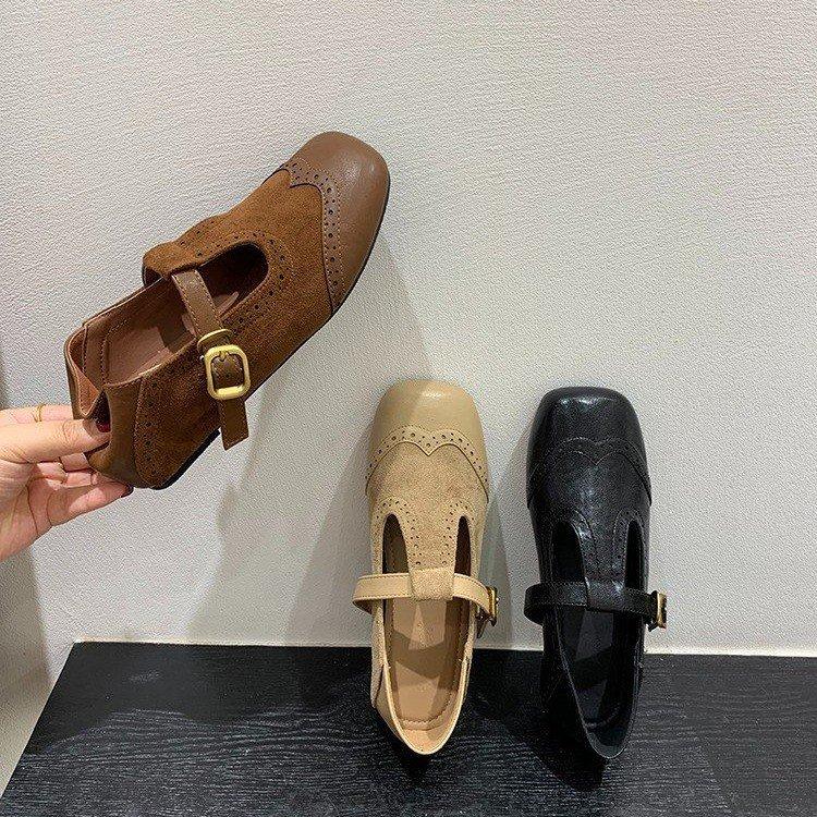 Retro Carved Square Head Shallow Mouth Single Shoes Flat-soled Small Leather Shoes Women's Niche Design French Mary Jane Shoes Autumn Women