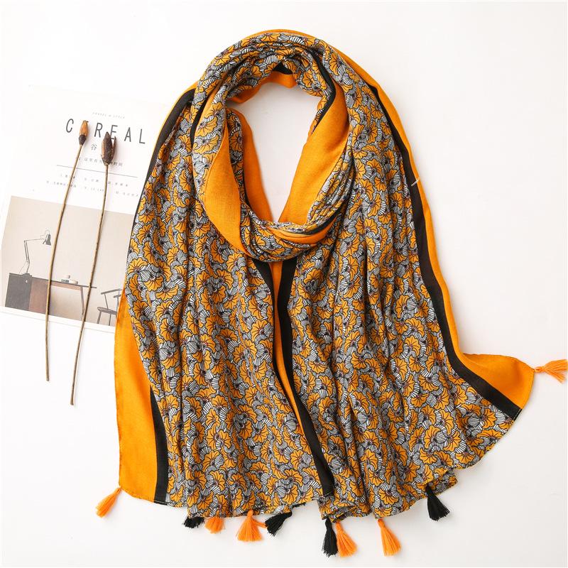 Japanese-Style Cotton & Linen Bohemian Scarf - Cashew Print and Silk Blend, Retro Artistic Design, Sunscreen Towel