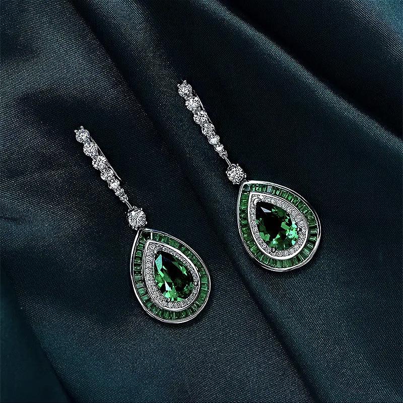 

Xiancan 2023 Зеленый циркон Капля воды Серьги из стерлингового серебра - Элегантный европейский и американский стиль 925 Silver