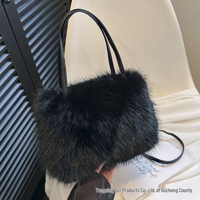 2026 Faux Fox Fur Crossbody Belt Bag - Plush Winter Tote for Girls