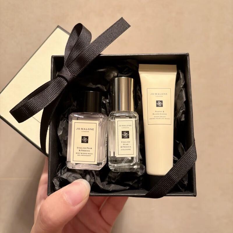 Подарочный набор Jo Malone с ароматом розы