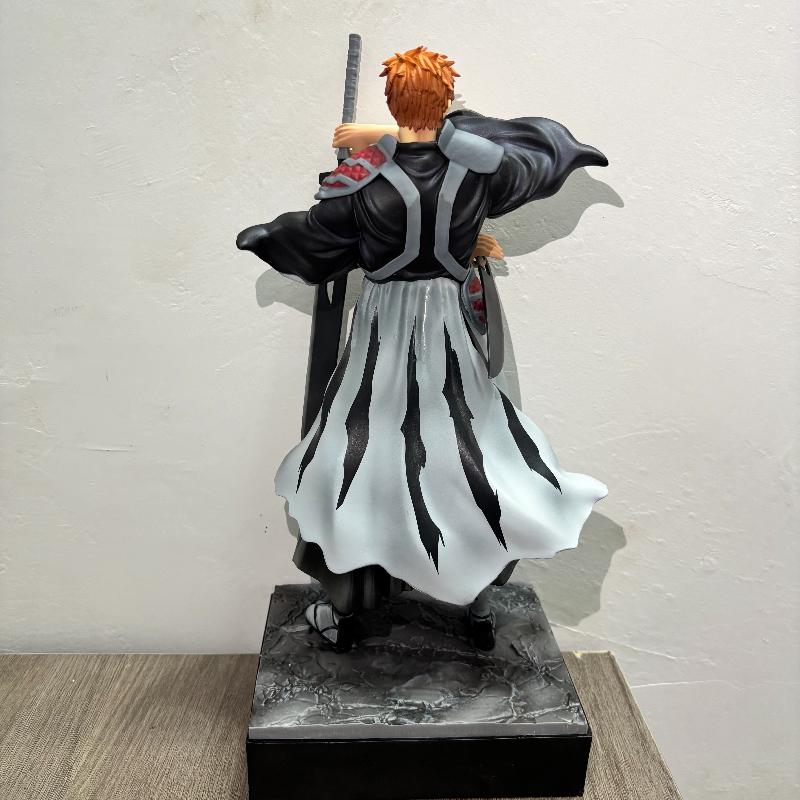 Bleach Blutkrieg Ichigo Kurosaki Doppelschwerter GK Figur Schreibtischdekoration Statue Anime Sammlerstück Trendiges Spielzeug Geschenk Für Anime-Fans