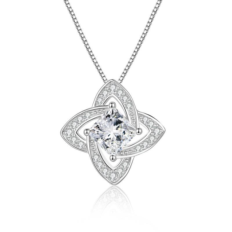 Dainty Moissanite Clover Pendant Necklace Women 5.5mm Stone Locket Chain Fresh Sweet Style Chain Not Included Pendant Only