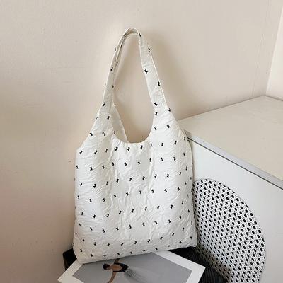 Large-capacity Students Commute To Class, Versatile Tote Bag, New Light and Beautiful, Single Shoulder Underarm Bag for Women