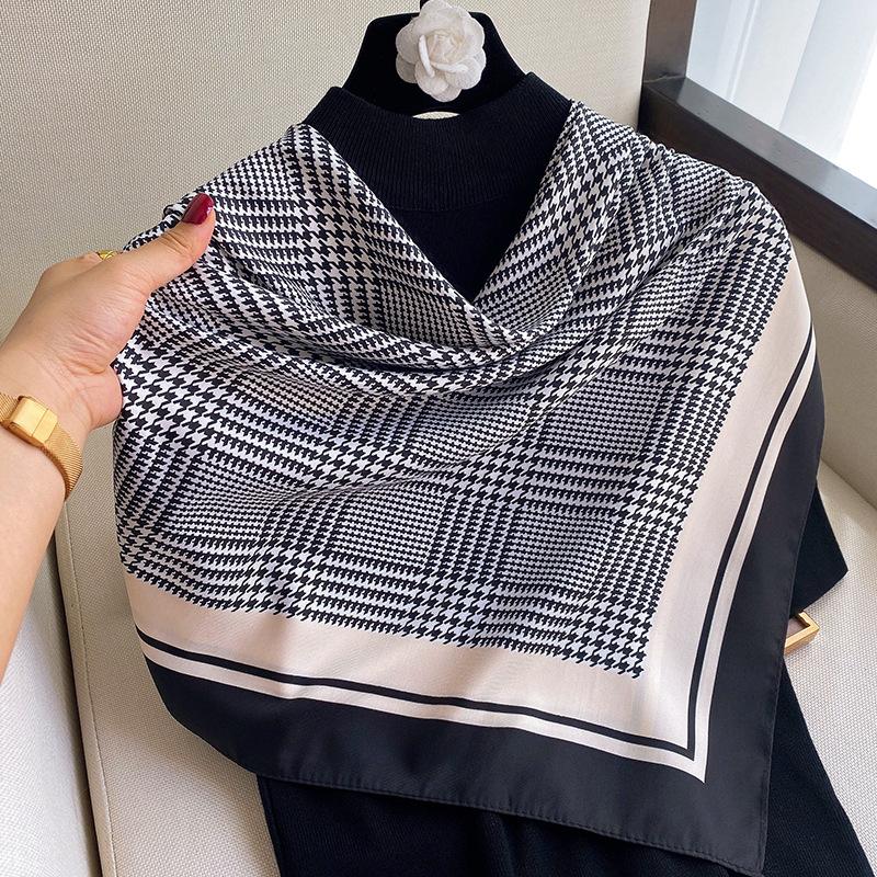 Korean Version of Houndstooth Fashion Big Square Scarf for Women Summer Sunscreen Shawl Scarf Decorative Scarf Long Gauze Scarf