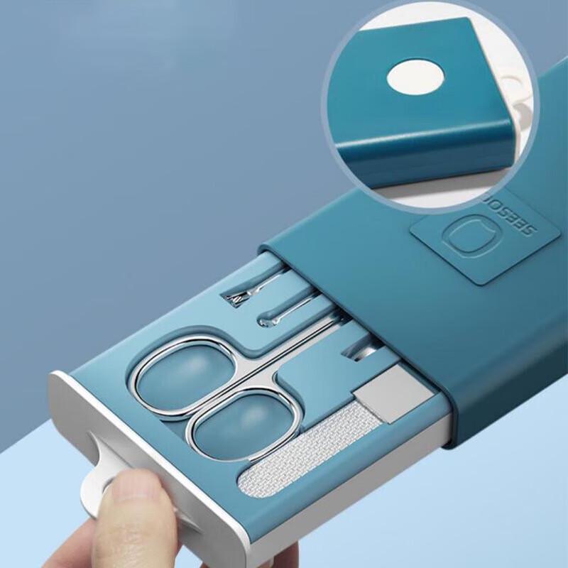 Portable 6-Piece Nail Clipper Set