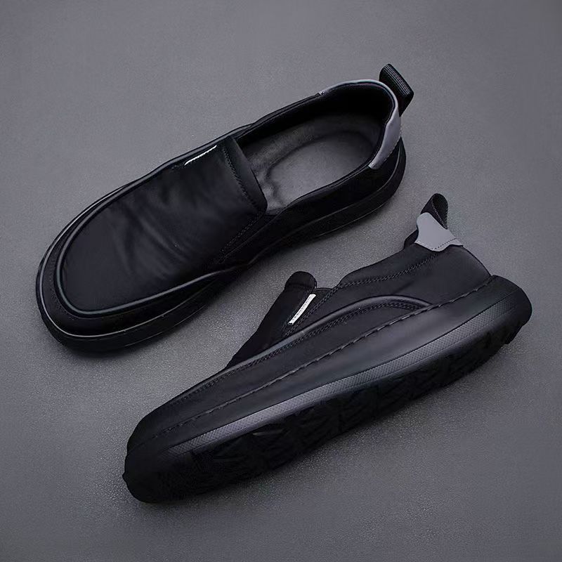 Fashion Men's Autumn Breathable Cloth Shoes Fashion Lazy Slip-on Sneakers Breathable Comfortable Casual Lightweight Men's Cloth Shoes