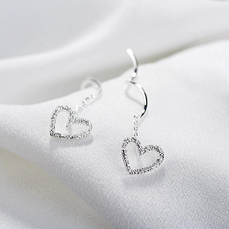 

Fashion Long Hollow Heart-shaped Love Wave Earrings Earrings Japanese and Korean Version Student Temperament Earrings Accessories Women one-size