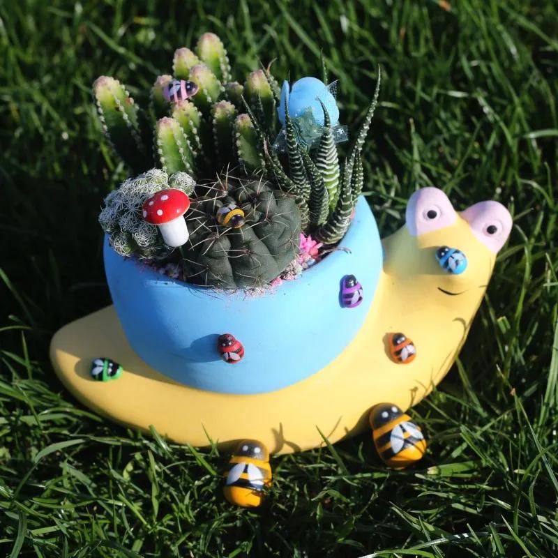 New MINI Wood Bee Ladybug Colorful with Glue Home Refrigerator Wall Decoration DIY Handmade Child Gift Party Accessories 50/100p