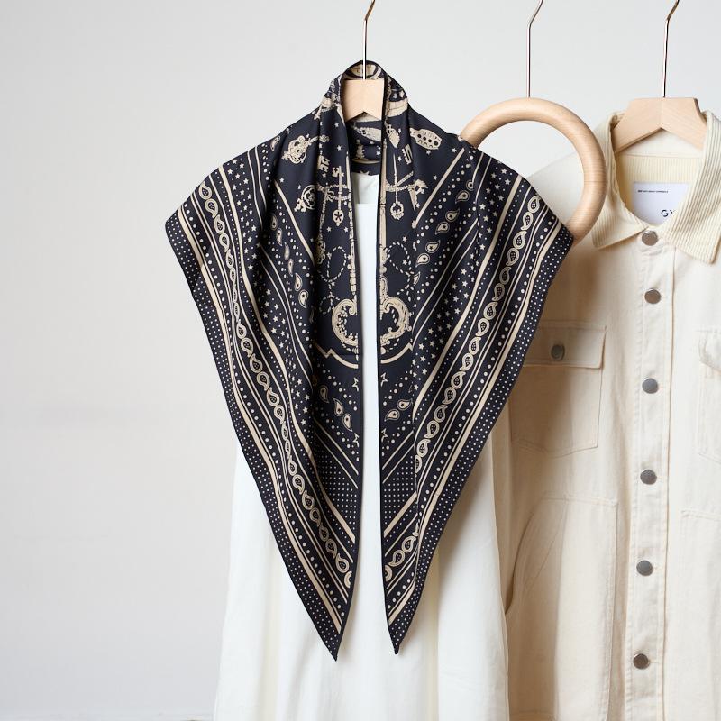 Summer Atmosphere Wearing Headscarf Twill Silk Simulation Silk Cool Diagonal Scarf Cashew Print Women's Triangle Silk Scarf