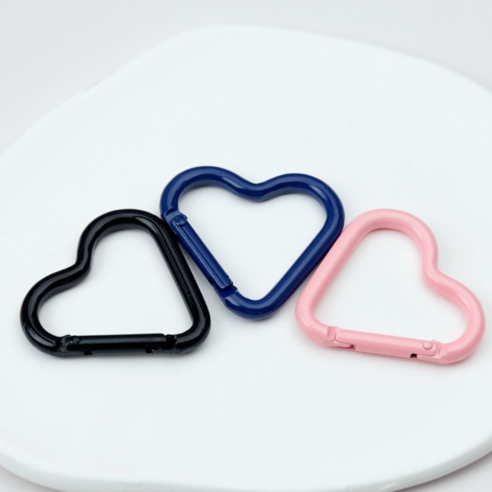 5pcs Heart Shape Carabiner Multicolors Bag Belt Buckle New Heart Push Trigger Purses Handbags