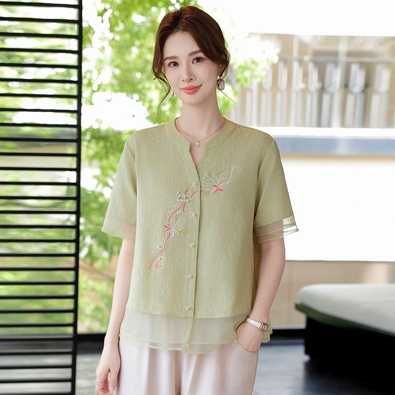 

Stylish Embroidered Summer Top for Middle-Aged and Elderly Women 2XL