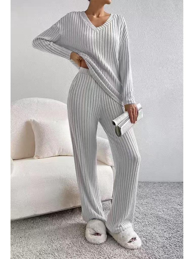 2025 Autumn/Winter V-Neck Ribbed Two-Piece Casual Set: Loose Top & Straight-Leg Pants