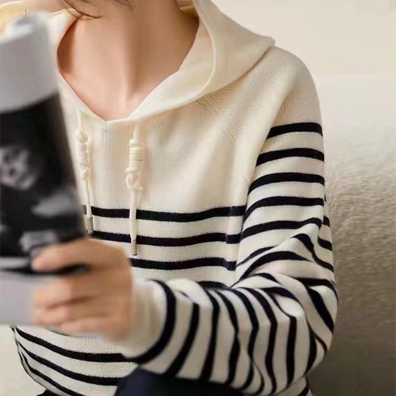 Hoodie age-reducing striped drawstring knitted sweater women's autumn and winter simple temperament versatile casual style sweater tide