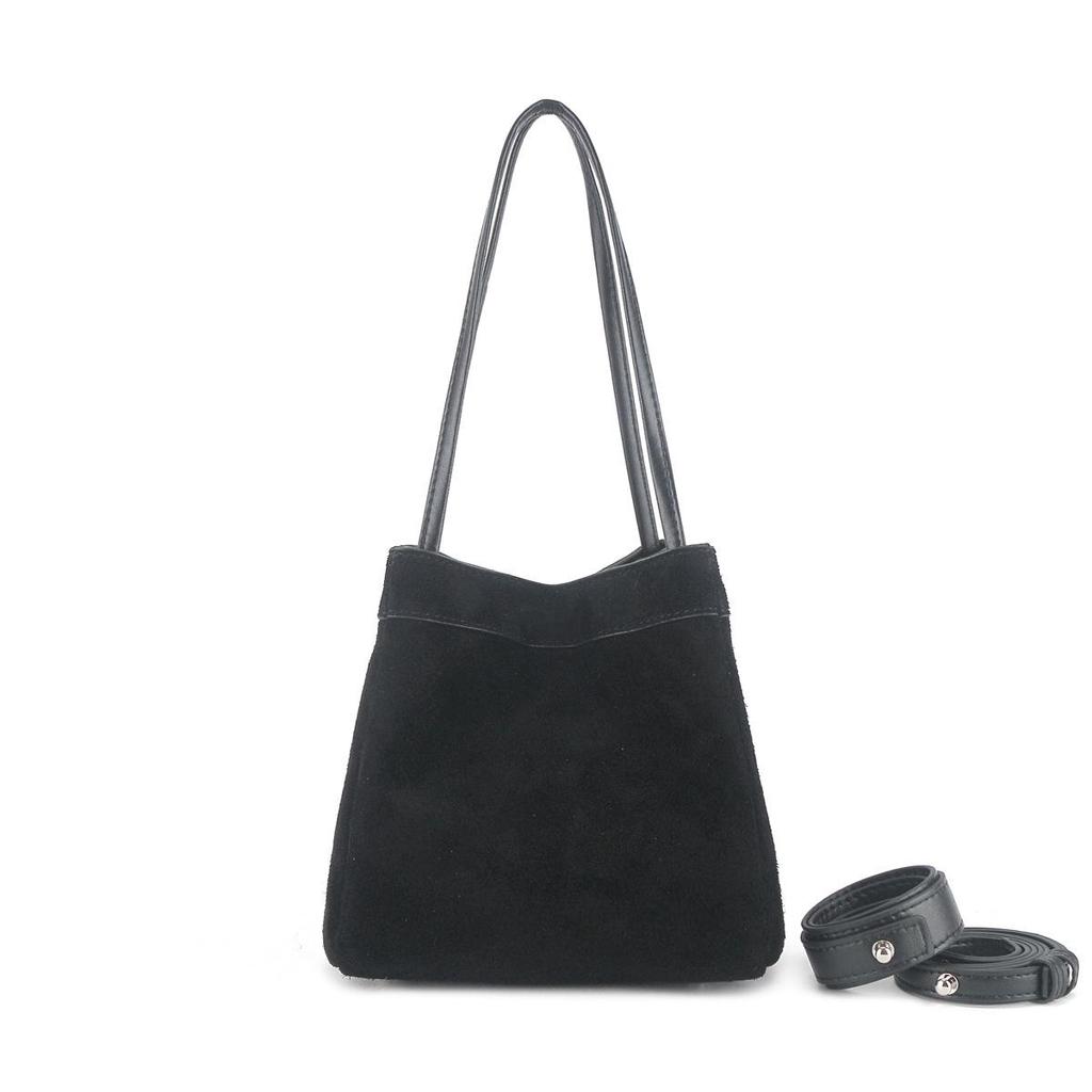 Frosted Cowhide Shoulder Crossbody Bag - Retro Autumn/Winter High-End Fashion Niche Women's Pouch.