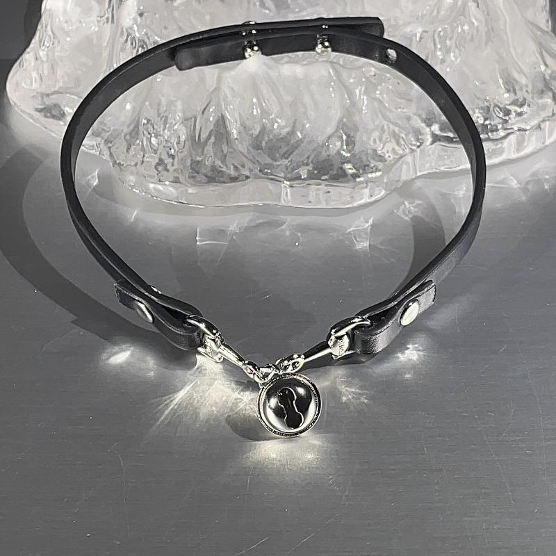 Černý PU kožený choker náhrdelník pro ženy dívky muže cool punk gotický s hroty biker choker PU kožený obojek cvočkované rockové náhrdelníky