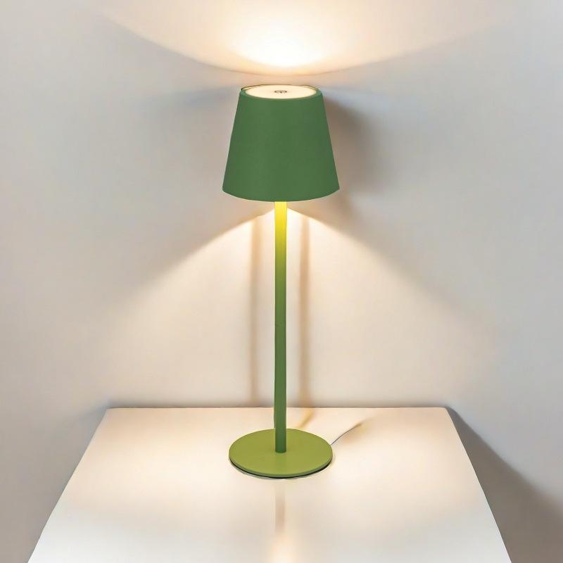 Elegant Touch-Control Table Lamp: Creative Decoration for Hotels, Restaurants, Bars - Patent Design