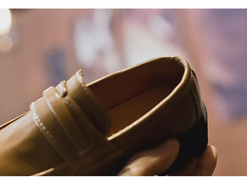2022 Spring British Style Kids' Non-Slip Loafers - Thick-Soled Leather Shoes for Boys and Girls