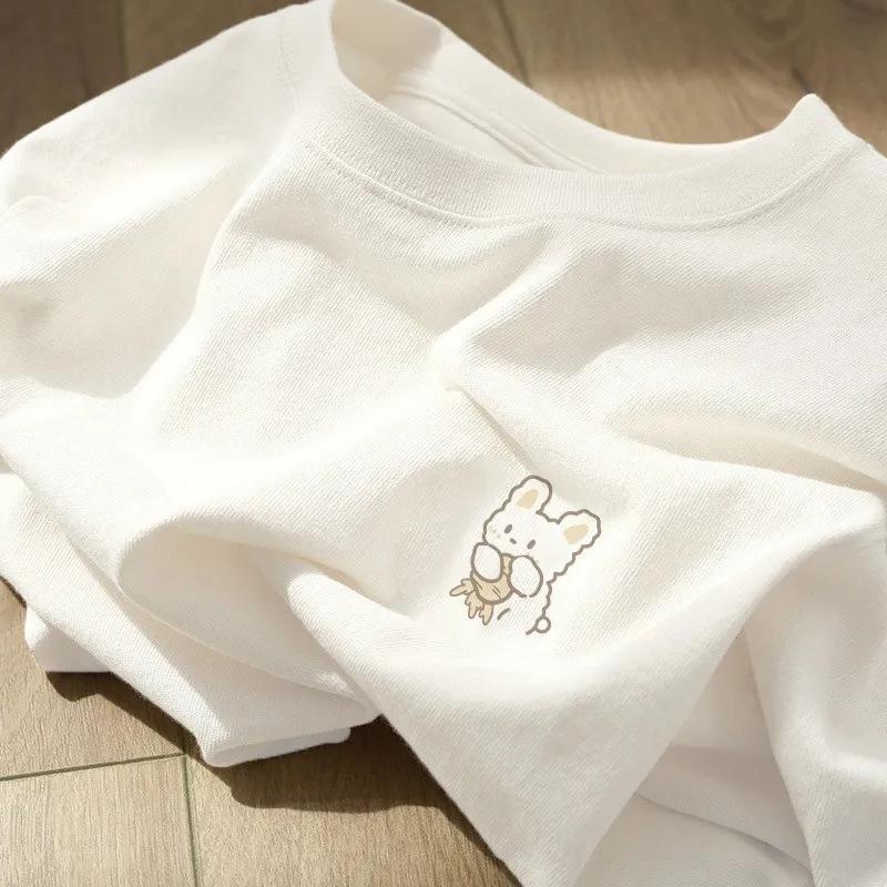 "2024 Sommer Damen süßes Häschen-Print Baumwoll-T-Shirt: Lässiges, halbärmeliges Oberteil im japanischen Stil"