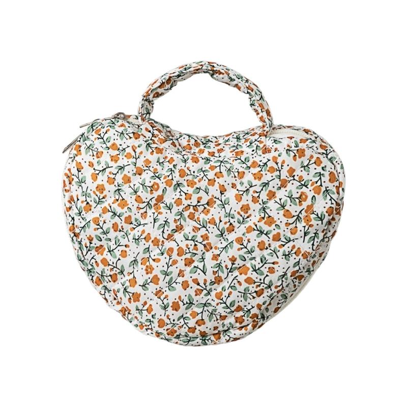 Fashionable Florals Print Heart Cosmetic Case Quilted Construction Spacious Toiletry Bag for Women Girls Travel