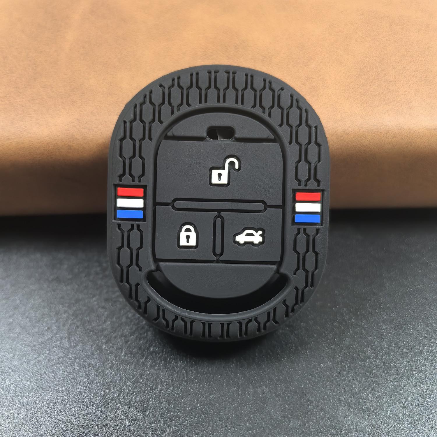 

Football Pattern Silicone 3-Button Car Key Cover for Chevrolet Captiva, Lacetti, and Buick Old Regal Default Bulk Shipment чёрный