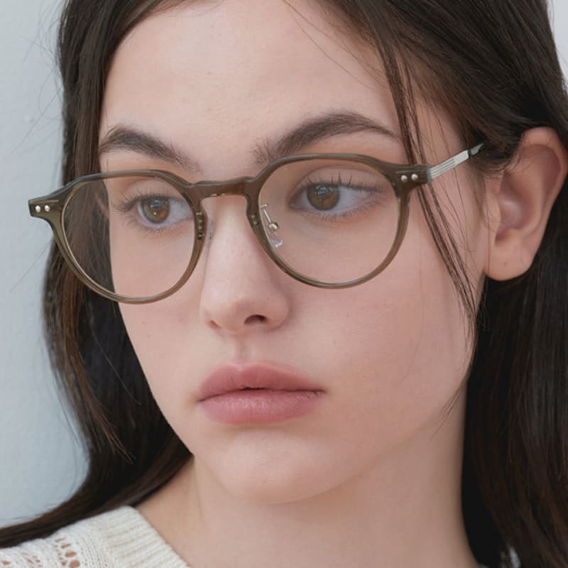 

One Brilliant Wrenlee-OB422-Khaki FREE