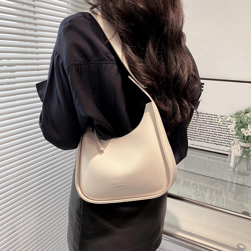 Small Designer Women's Black Bag Simple Retro Crossbody Bags Luxury Pu Leather Female Handbags Pure Color Bucket Shoulder Bag