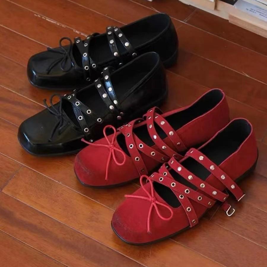 Sheepskin Version~ Red Bow Small Single Shoes Women's 2025 Spring and Summer Leather Retro Shallow Mouth Rivet Ballet Flats