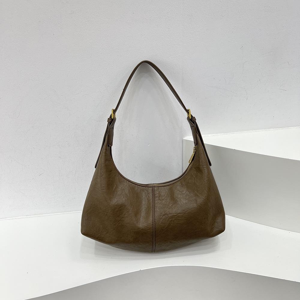 Herbst und Winter neue Retro Wildleder Achseltasche Damen tägliche Pendelmode große Kapazität Tragetasche Umhängetasche