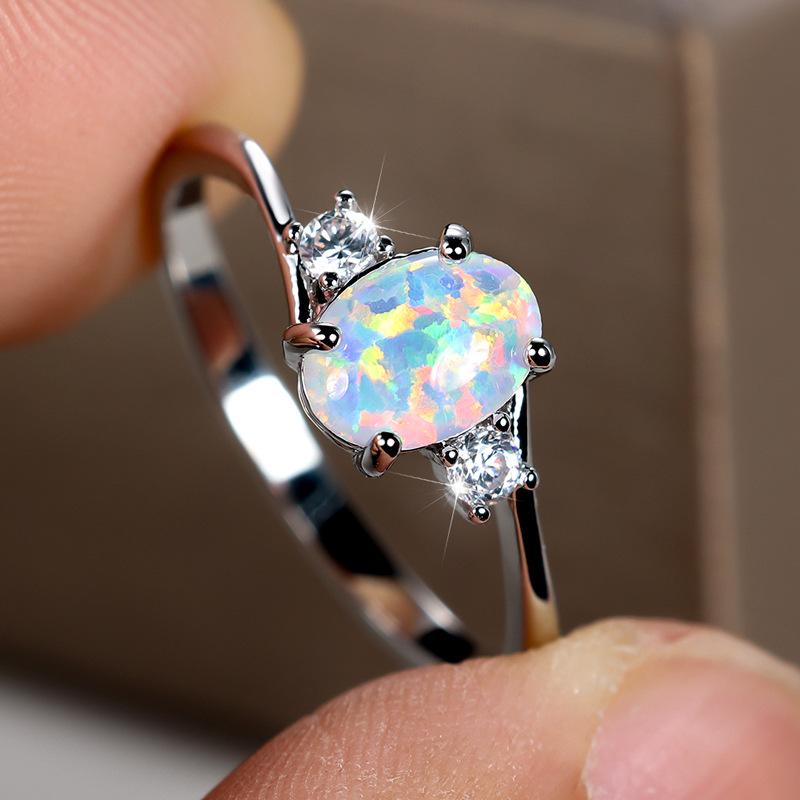 Explosive White K Four Claw Oval Pink Edged Ring with White Diamonds Fashionable and Versatile