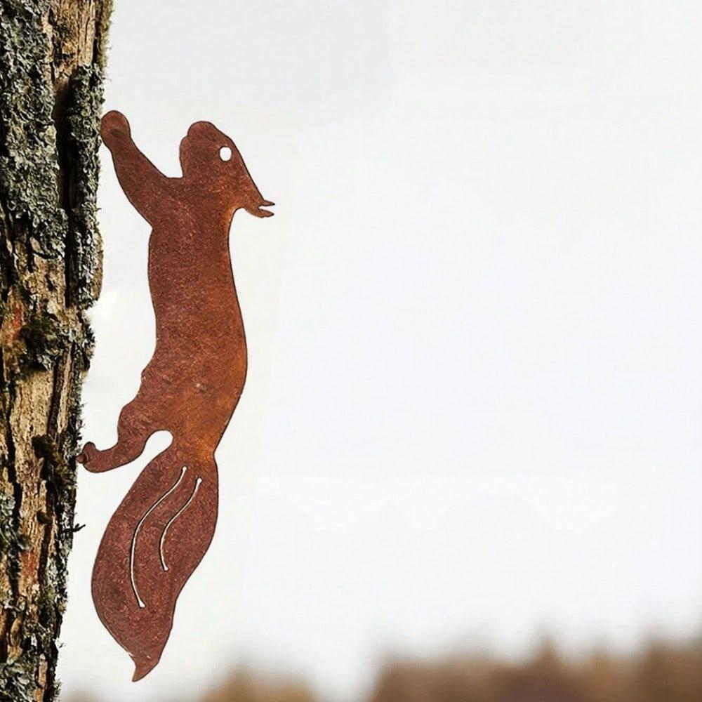 Metal Squirrel Garden Stake, Rustic Iron Animal Silhouette for Outdoor Yard Patio Decor, Vintage Wildlife Lawn Art